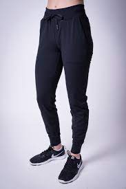 Pantalon Cozy Noir – Fitnesstyl